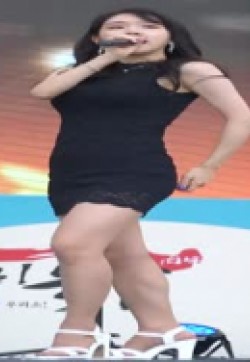 Showgirl美女视频440